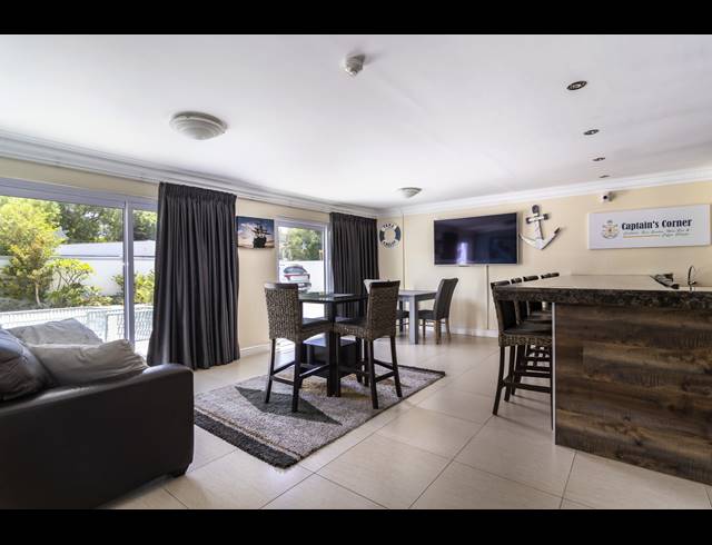 3,724M² BUILDING FOR SALE IN LOCHNERHOF